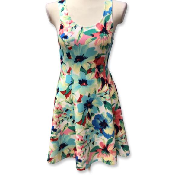 Anthropologie Dresses & Skirts - 3 FOR $35! 📦 ANTHROPOLOGIE Everly Fit & Flare Floral Dress Sz. S